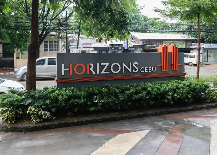 Ezeniel\'S Place At Horizons 101 Condominium