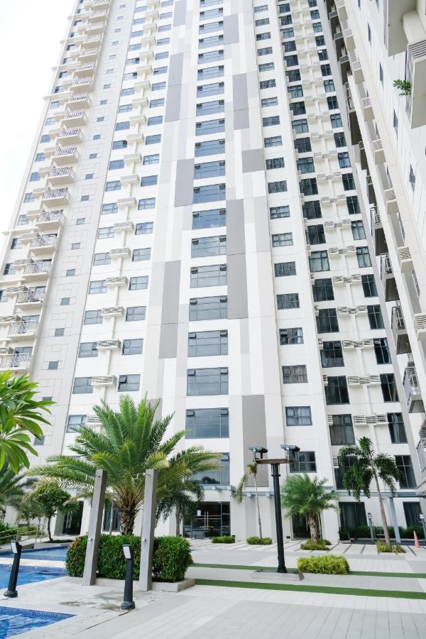 Ezeniel's Place At Horizons 101 Apartment Cebu