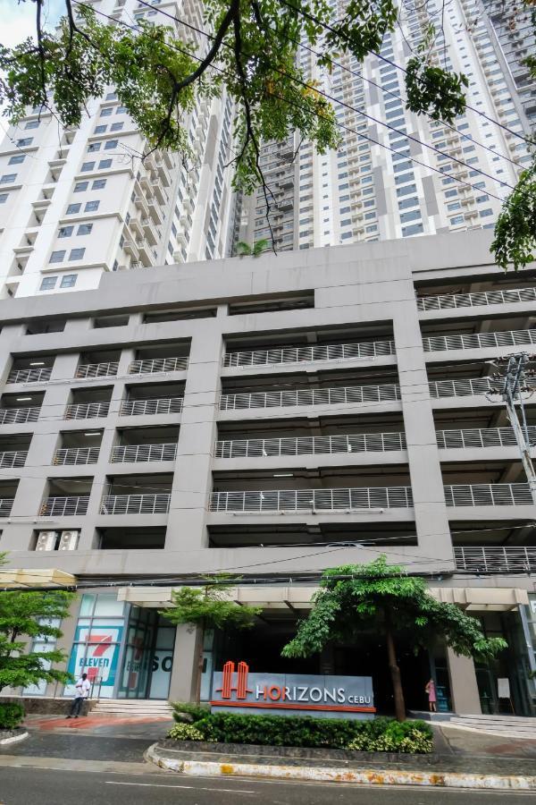 Ezeniel's Place At Horizons 101 * Cebu