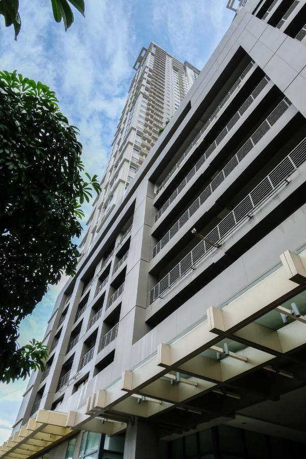Ezeniel's Place At Horizons 101 Apartment *